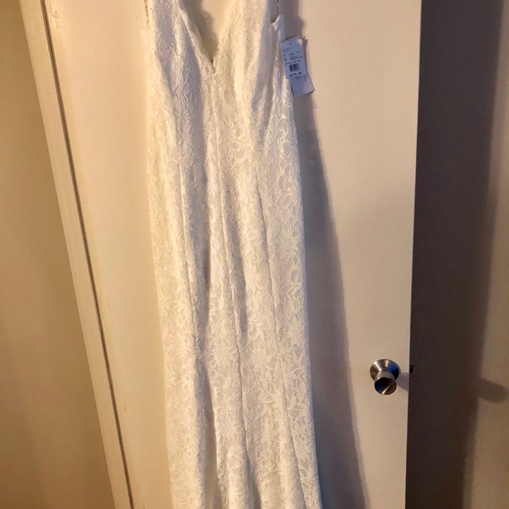 David’s Bridal db studio lace wedding dress 12
